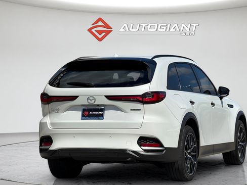 Used 2025 MAZDA CX-70 Plug-In Hybrid w/ Premium Pkg AWD/4WD image 11