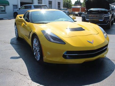 Used 2015 Chevrolet Corvette Stingray Coupe w/ 2LT Preferred Equipment Group RWD image 19