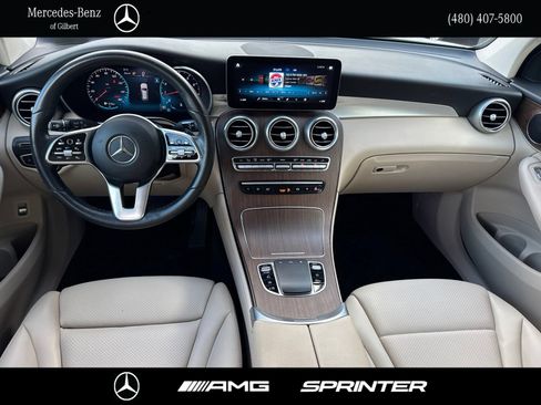 Used 2022 Mercedes-Benz GLC 300 4MATIC image 25