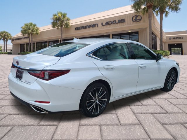 Certified 2023 Lexus ES 350 w/ Premium Package FWD image 4