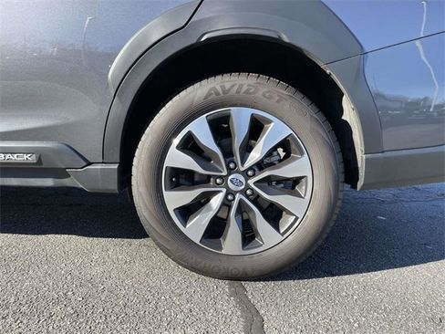 Used 2025 Subaru Outback Touring XT w/ Tech Package 3 image 9