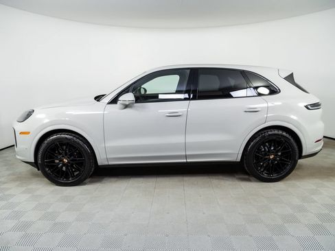 New 2026 Porsche Cayenne AWD/4WD image 2