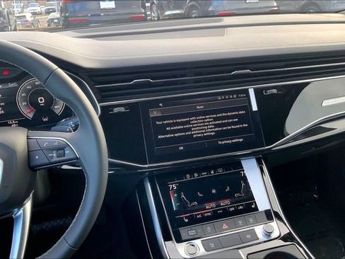 New 2026 Audi Q7 2.0T Premium image 6