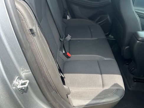 Used 2025 Buick Encore GX Preferred FWD image 4