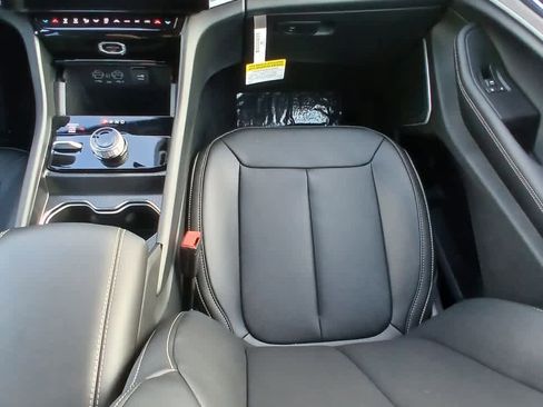 New 2026 Jeep Grand Cherokee Limited AWD/4WD image 24