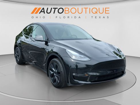 Used 2024 Tesla Model Y Long Range AWD/4WD image 7