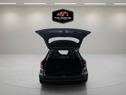 Used 2018 Honda HR-V EX image 23