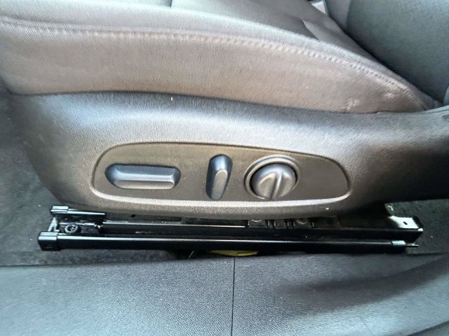 Used 2025 Chevrolet Malibu LT FWD image 26