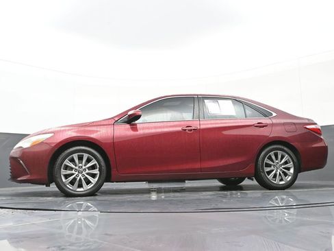 Used 2017 Toyota Camry XLE image 46