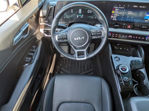 Used 2023 Kia Sportage EX image 15