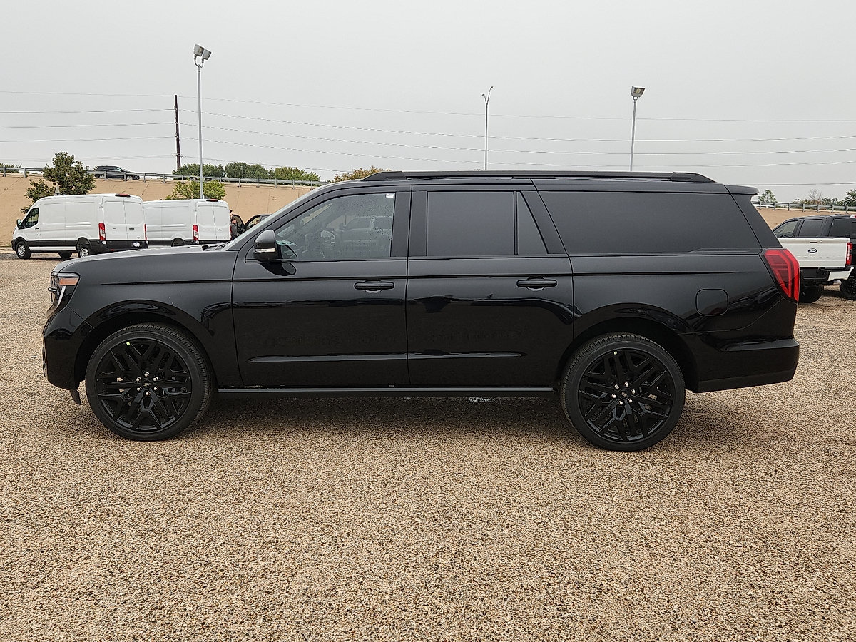 New 2027 Ford Expedition Max Platinum w/ Stealth Performance Package AWD/4WD image 2