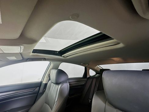 Used 2019 Honda Accord EX-L image 26