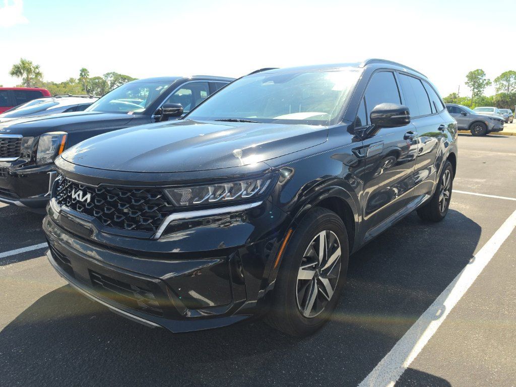 Used 2023 Kia Sorento EX FWD image 5