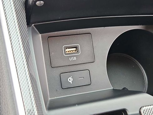 Certified 2023 Hyundai Santa Fe SEL image 32