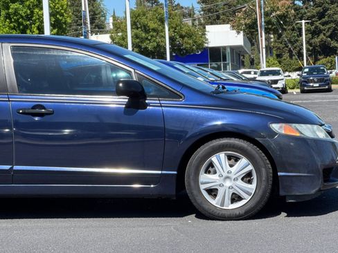 Used 2010 Honda Civic DX-VP image 32