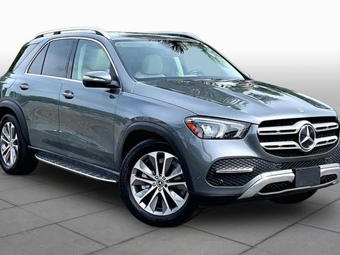 Used 2022 Mercedes-Benz GLE 350 4MATIC w/ Premium Package image 3