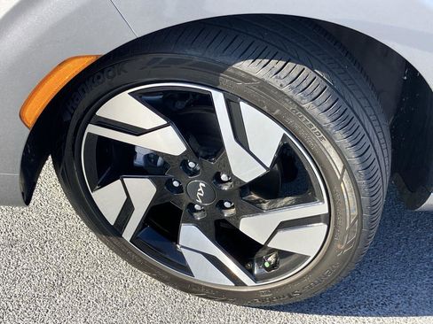 Used 2024 Kia Soul GT-Line image 9