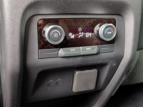 New 2026 Buick Enclave Preferred w/ Power Package AWD/4WD image 37