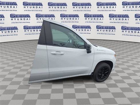 Used 2024 Chevrolet Silverado 1500 RST w/ Protection Package image 9