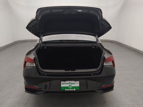 Used 2023 Hyundai Elantra SEL w/ Cargo Package FWD image 29