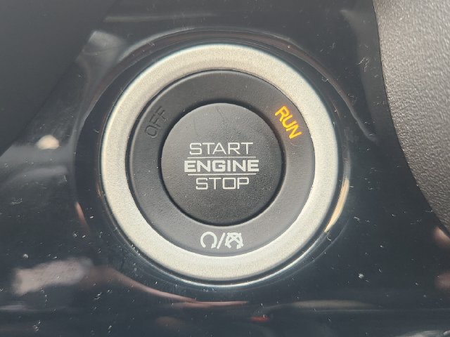 Used 2025 RAM 1500 Laramie w/ Night Edition AWD/4WD image 19