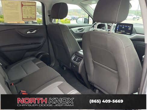 Used 2024 Chevrolet Blazer LT image 24