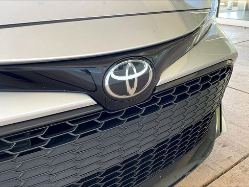 Used 2020 Toyota Corolla SE image 30