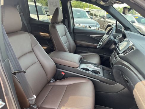 Certified 2024 Honda Ridgeline RTL image 19