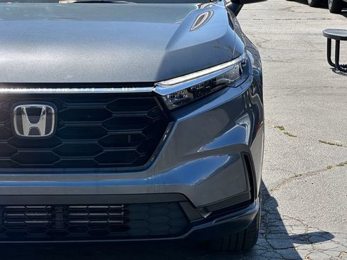 Used 2023 Honda CR-V EX image 13