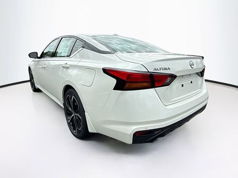 New 2025 Nissan Altima 2.5 SR w/ SR Premium Package image 5