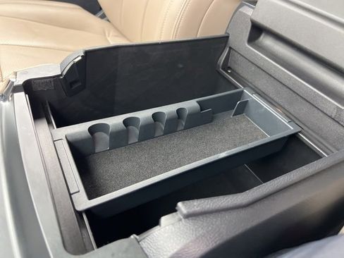 Certified 2024 Ford Expedition Max XLT image 19