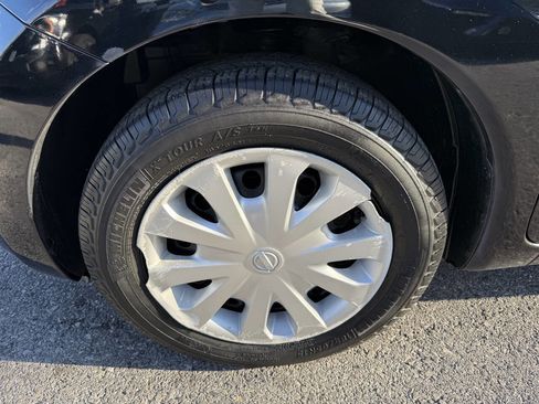 Used 2015 Nissan Versa Note SV image 25