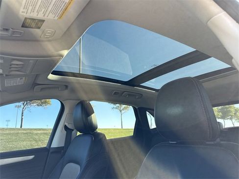 Used 2021 Ford Escape Titanium w/ Titanium Elite Package image 30