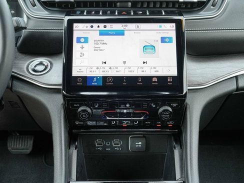 Used 2024 Jeep Grand Cherokee Limited 4xe AWD/4WD image 30