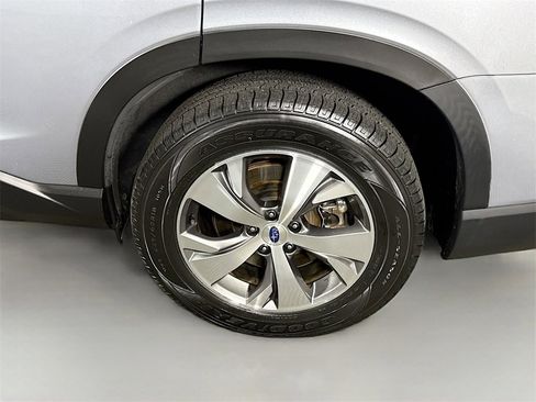 Used 2019 Subaru Ascent Premium image 35