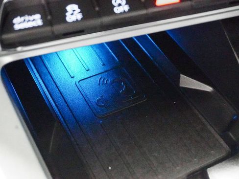 Used 2023 Audi Q3 2.0T Premium Plus w/ Premium Plus Package image 29