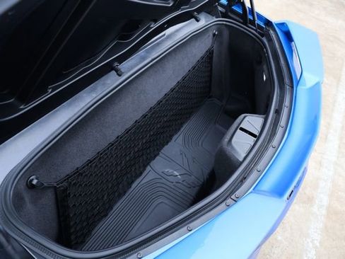 Used 2024 Chevrolet Corvette Stingray Premium Conv w/ Z51 Performance Package image 16