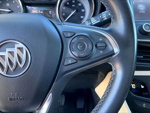 Used 2020 Buick Envision FWD image 25