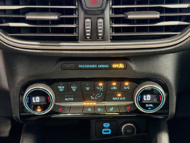 Used 2021 Ford Escape SEL w/ Technology Package FWD image 13