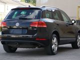 Used 2014 Volkswagen Touareg Sport image 5