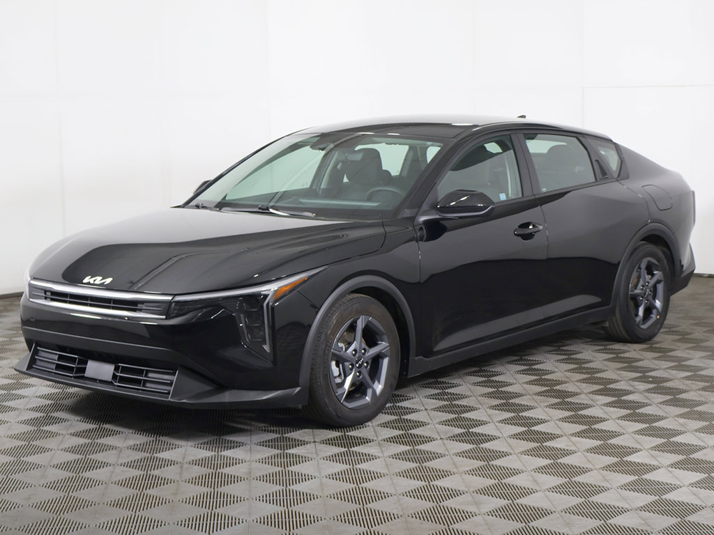 Used 2025 Kia K4 FWD image 6