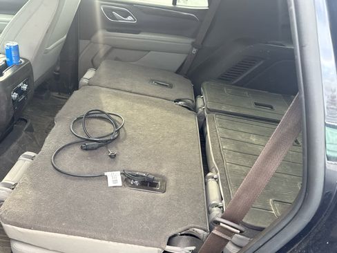 Used 2022 GMC Yukon SLE w/ Max Trailering Package image 3