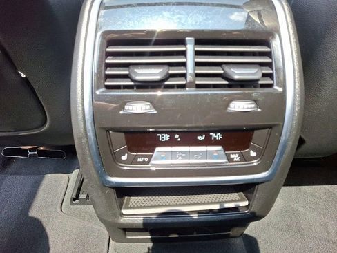 Used 2025 BMW X5 xDrive50e w/ Climate Comfort Package image 11