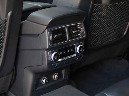 Used 2018 Audi Q7 3.0T Prestige AWD/4WD image 21