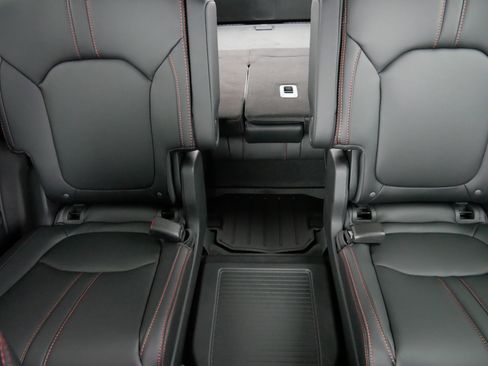 Certified 2025 Honda Pilot TrailSport image 13