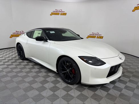 New 2026 Nissan Z Performance w/ Floor Mat Package image 7