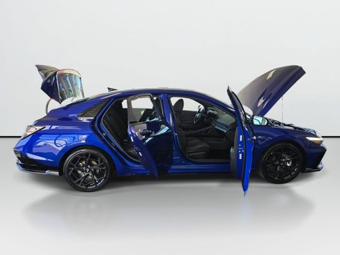 Used 2025 Hyundai Elantra N Line FWD image 2