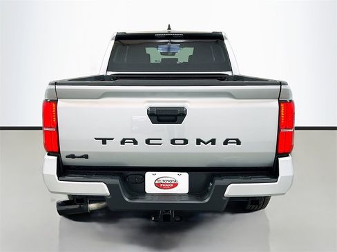 New 2025 Toyota Tacoma SR5 image 5