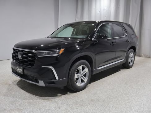 Used 2025 Honda Pilot EX-L image 5