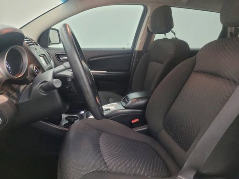 Used 2015 Dodge Journey American Value Package w/ Flexible Seating Group image 17